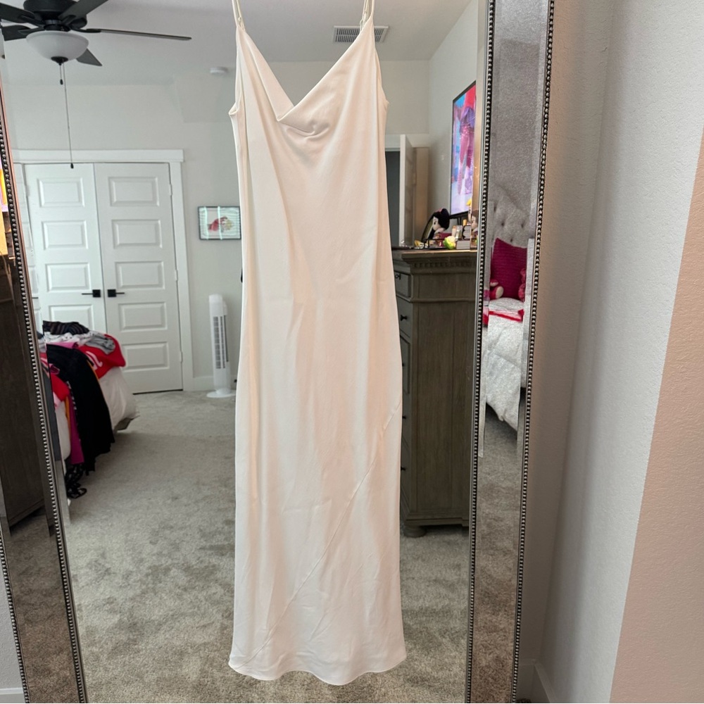ZARA: Elegant White Slip Dress